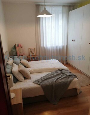 Predaj 4 izbový byt 73 m2 Sečovce - centrum, Obchodná ul. — foto 8