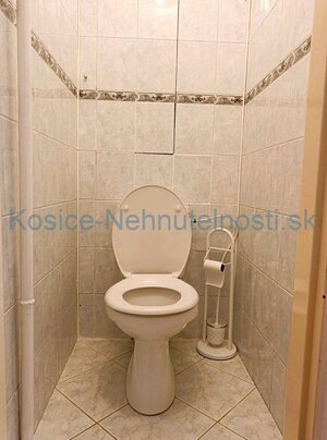 Predaj: 3-izbový tehlový byt 54 m2 s balkónom, pivnicou a výťahom, ul. ČSA – Košice I, Staré Mesto — foto 14