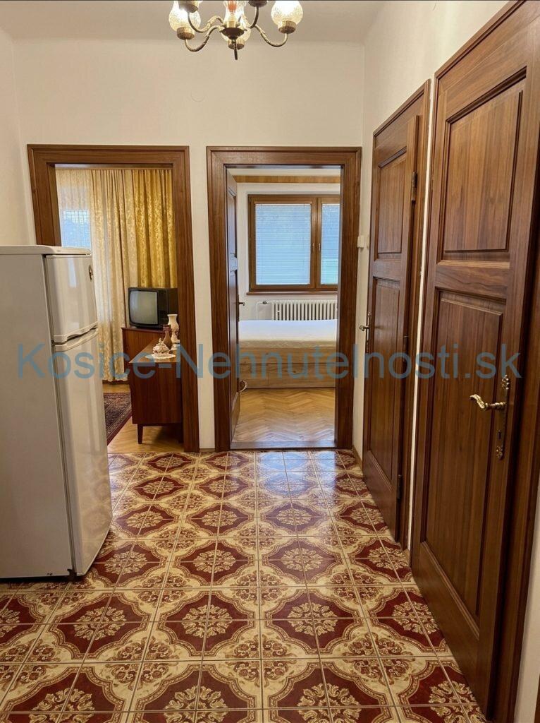 Predaj RD 110 m2 + 4100 m2 pozemok, Ličartovce Košice - Prešov — foto 2