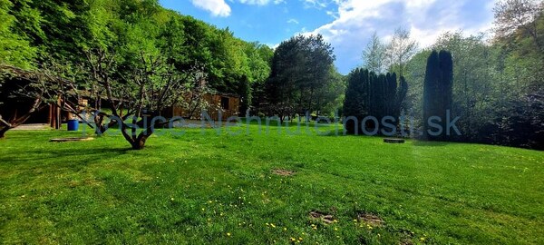 Predaj chata 40 m2 s pozemkom 2000 m2 Nižný Klátov pri meste Košice